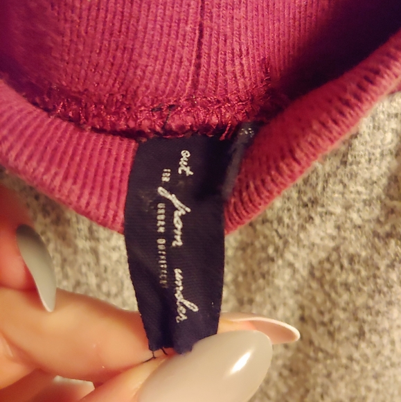 UO High waisted sporty track/sweat pants - Picture 2 of 3